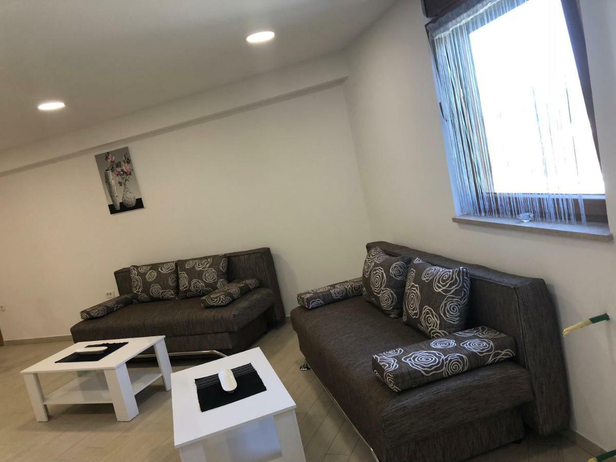 普拉Amela公寓 外观 照片